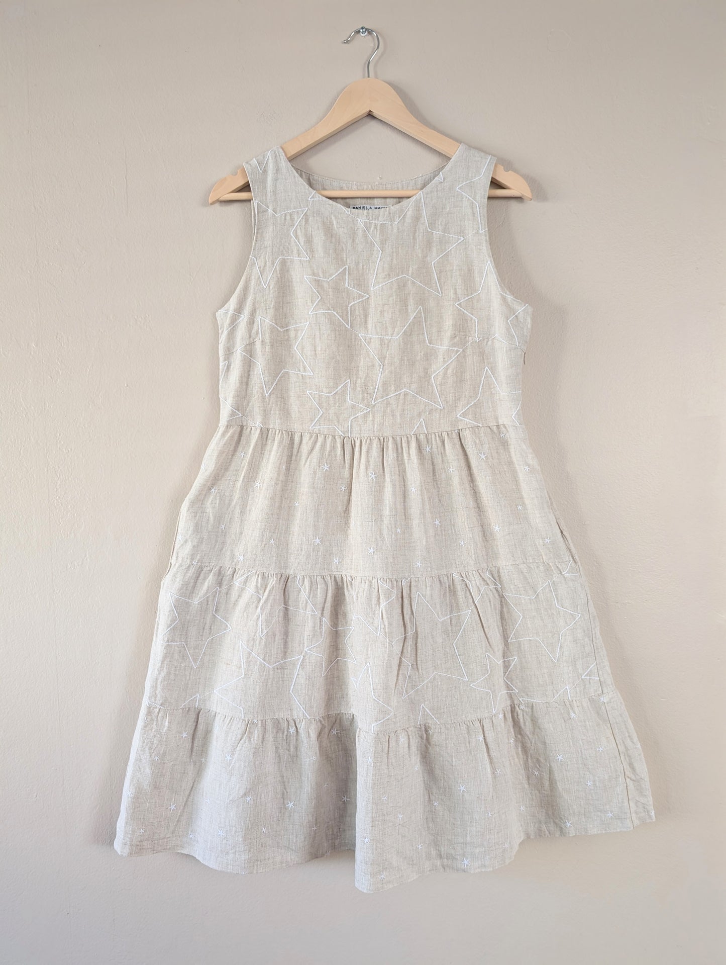 Daniel & Mayer beige linen dress with embroidered stars