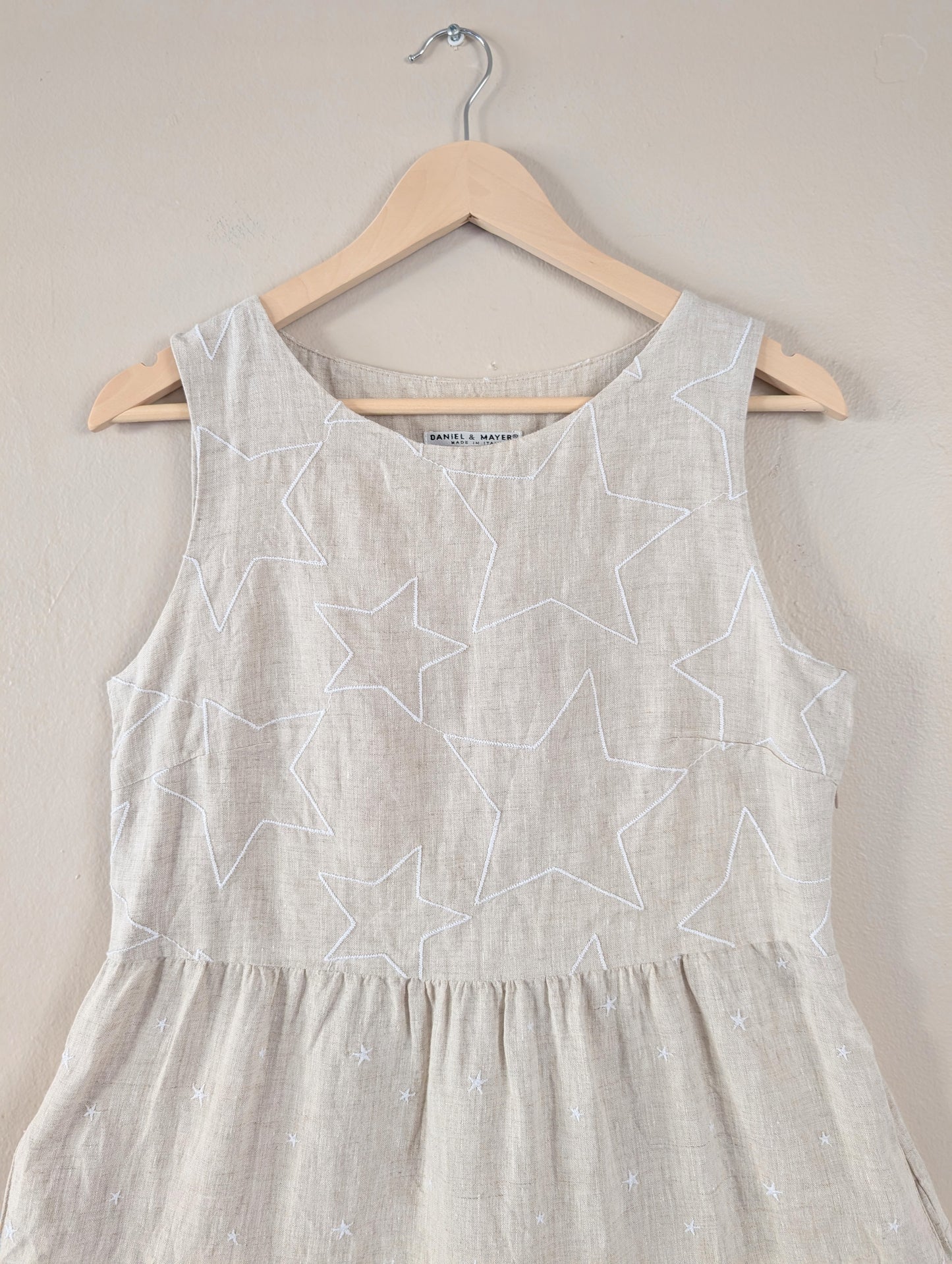 Daniel & Mayer beige linen dress with embroidered stars