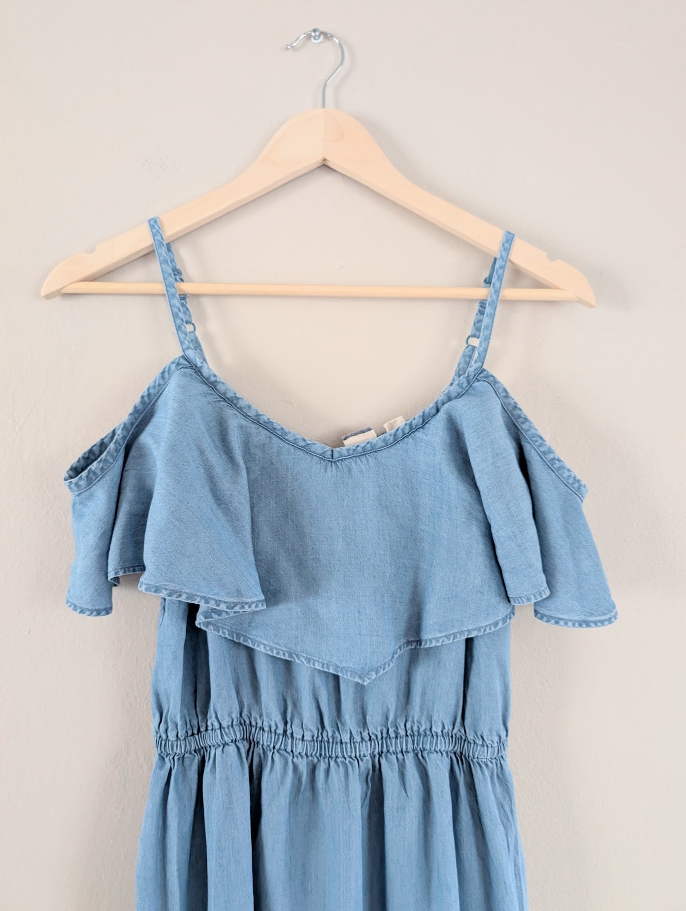 Chambray Tiered Off the Shoulder Maxi Dress (XS)
