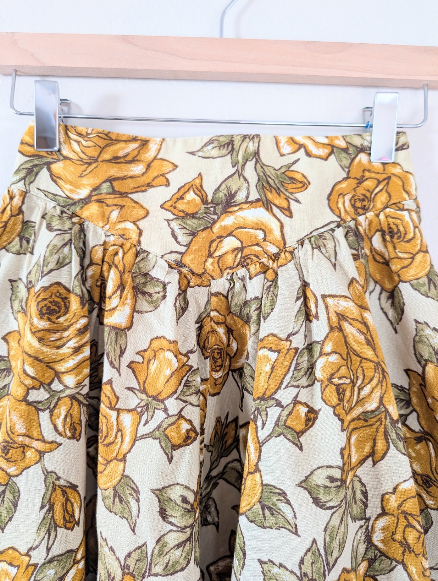 A-Line Basque Waist Midi Skirt with Mustard Floral Print (XS)