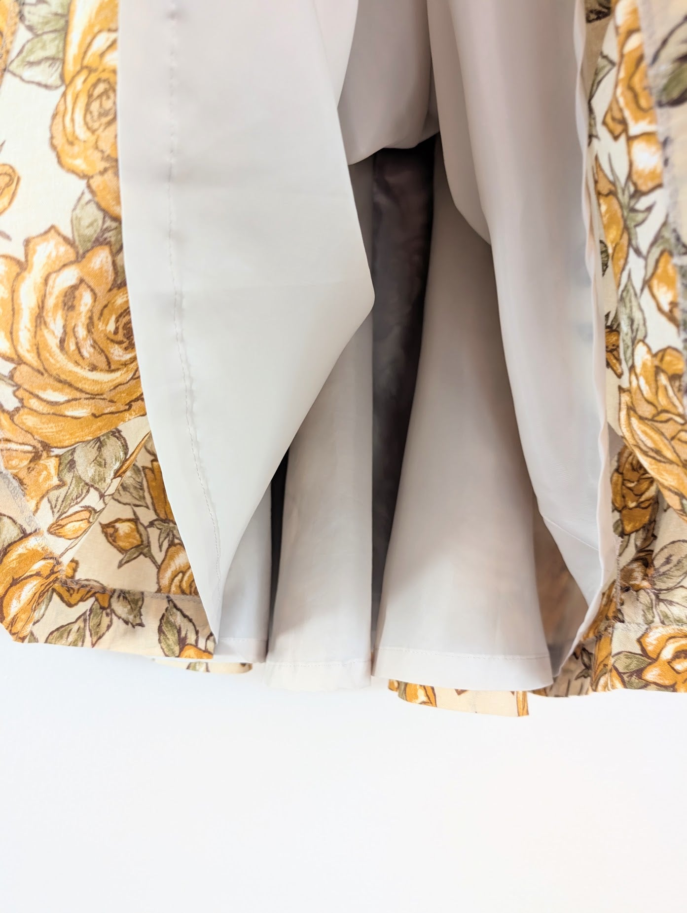 A-Line Basque Waist Midi Skirt with Mustard Floral Print (XS)