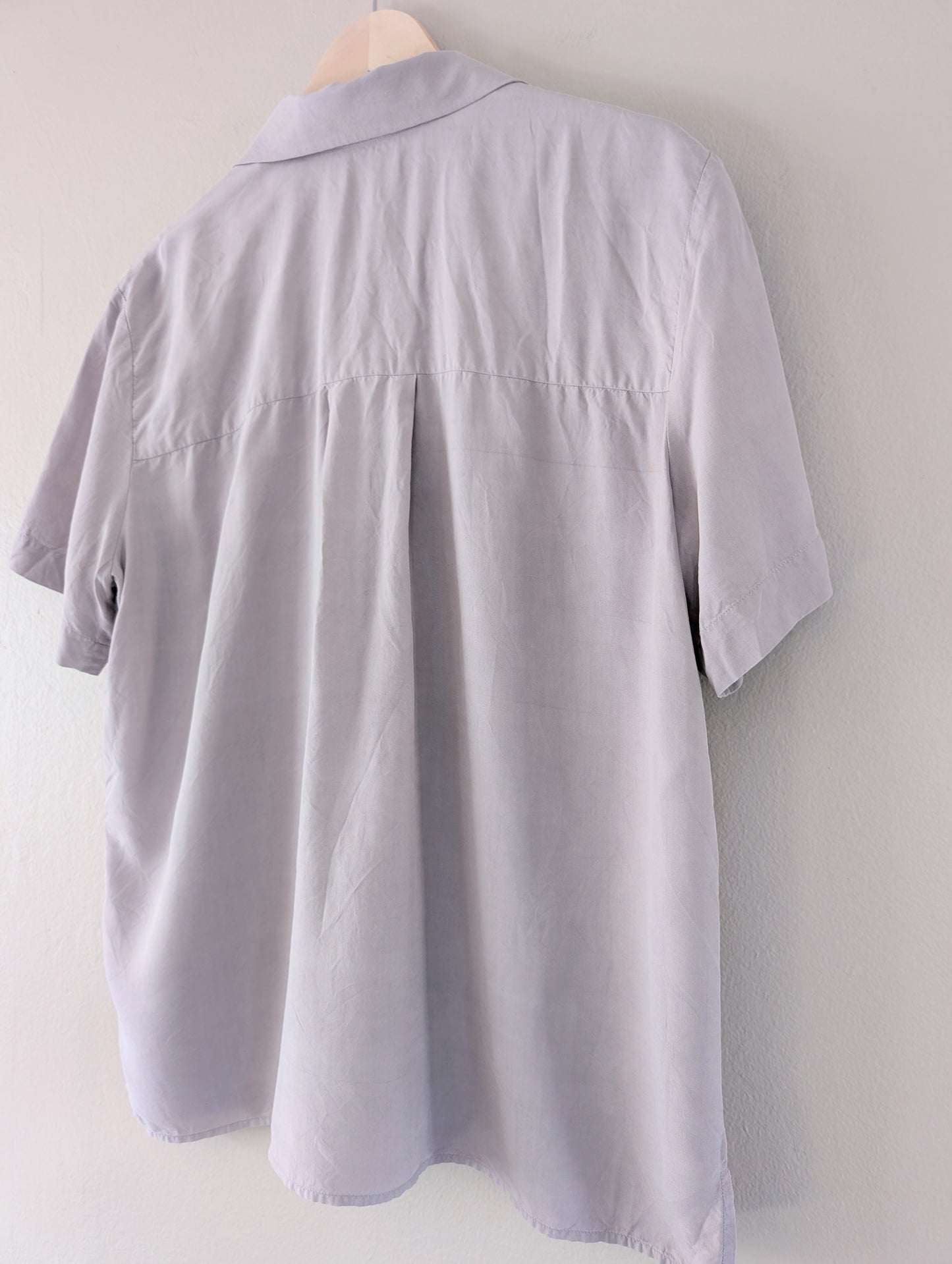 100% Silk Button Up Short Sleeve Shirt (14)