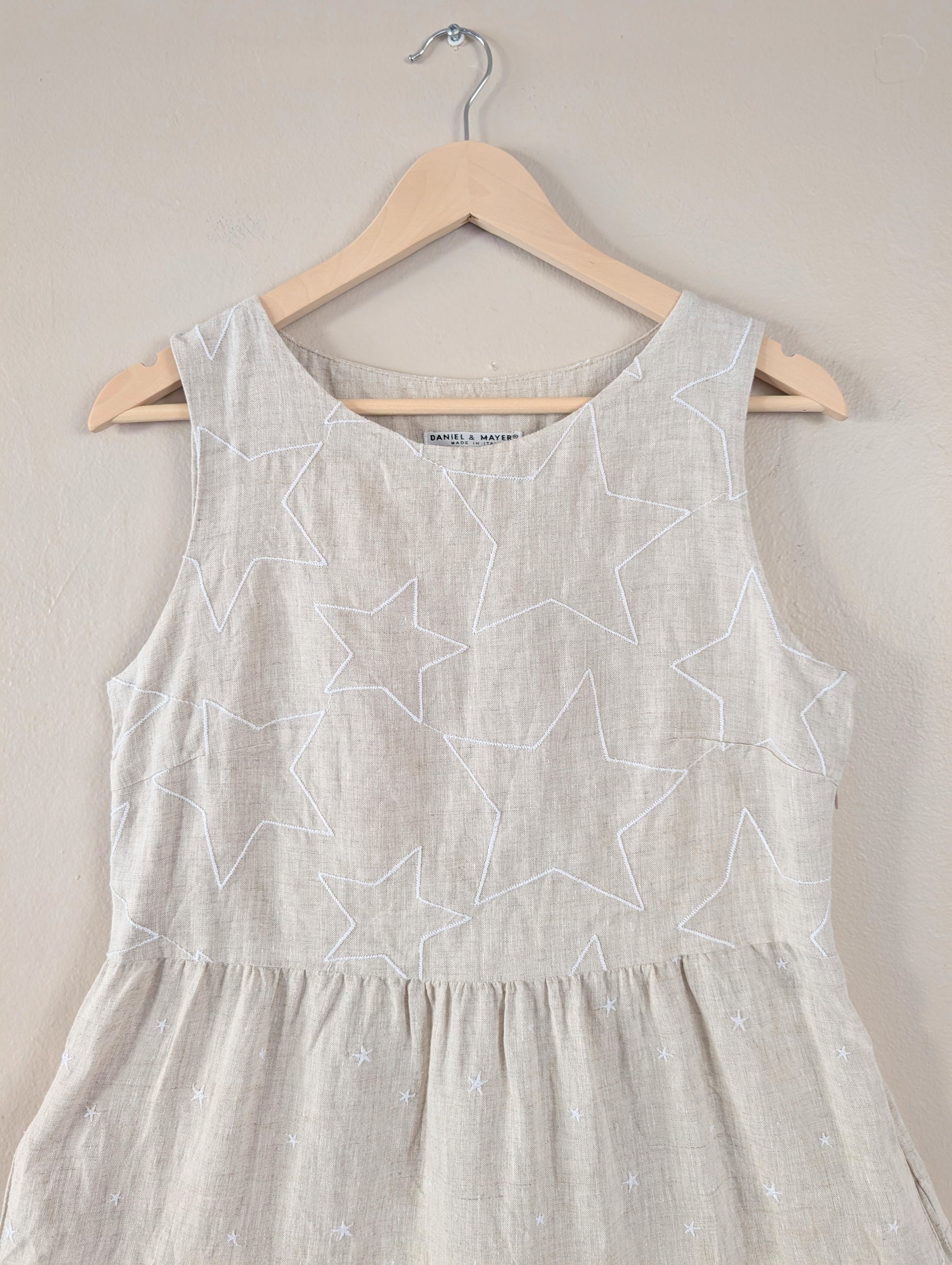 Daniel & Mayer beige linen dress with embroidered stars