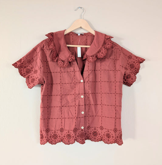 Embroidered Eyelet Collared Shirt (S)