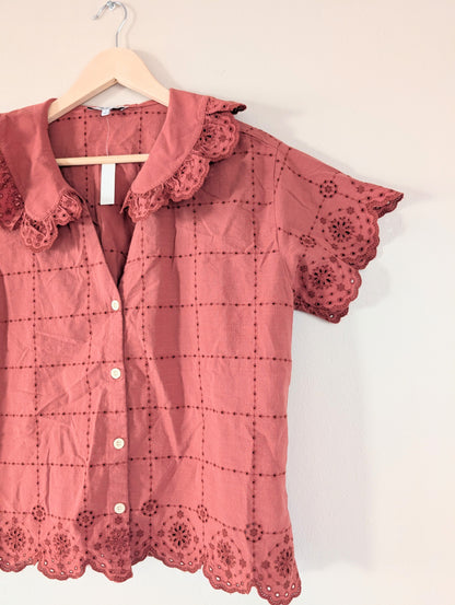 Embroidered Eyelet Collared Shirt (S)