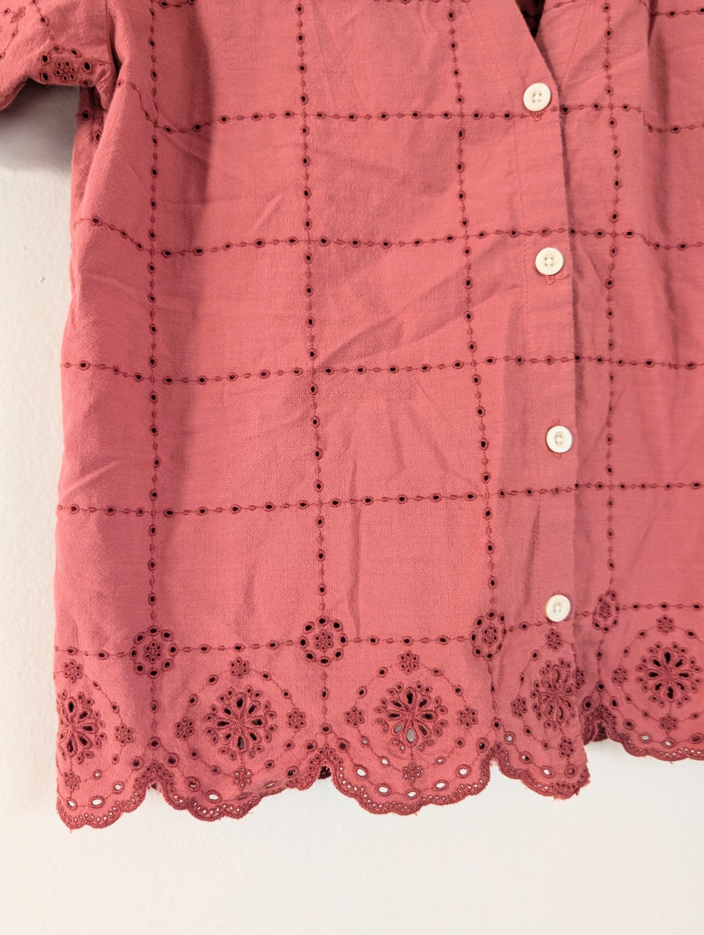 Embroidered Eyelet Collared Shirt (S)